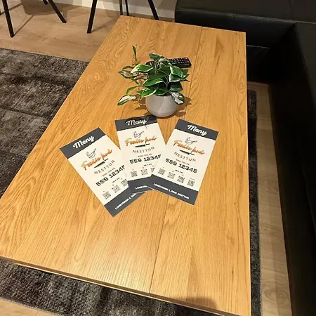 アパート Easystay Nesttun -free Parking-buss Nearby -