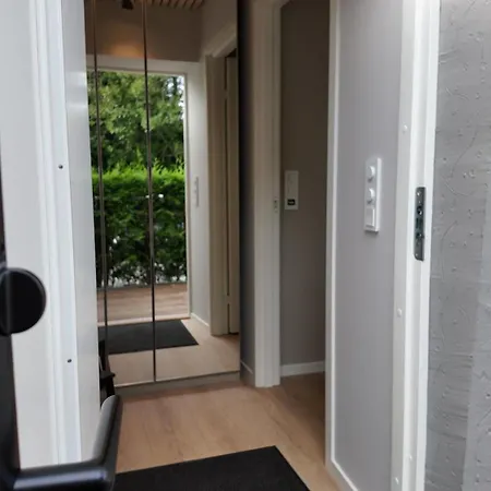 Easystay Nesttun -free Parking-buss Nearby - * ベルゲン